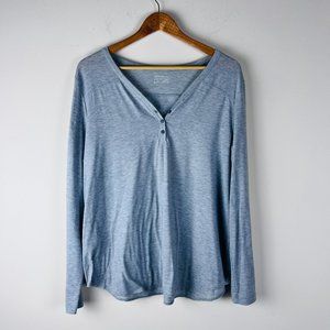 Eddie Bauer V Neck Shirt